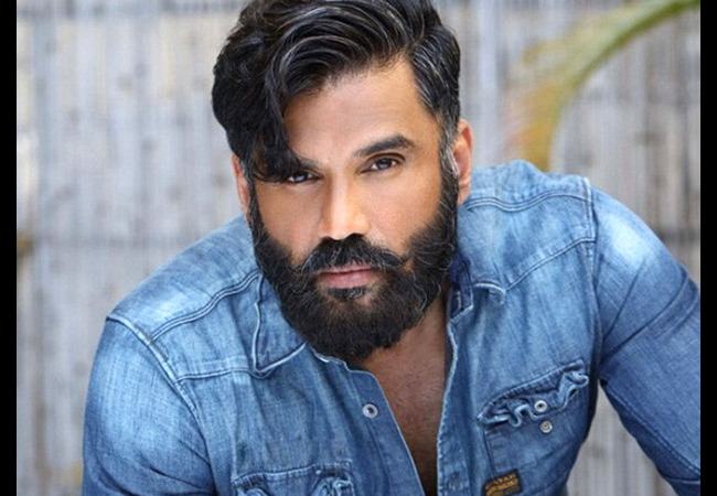 Suniel Shetty on Tomato