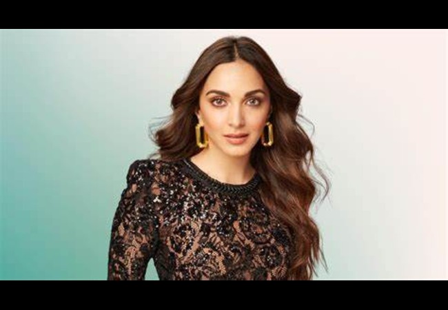  Kiara Advani Birthday: अभिनेत्री कियारा आडवाणीचं खरे नाव माहीतेय का? सलमान ने दिला होता नाव बदलण्याचा सल्ला 