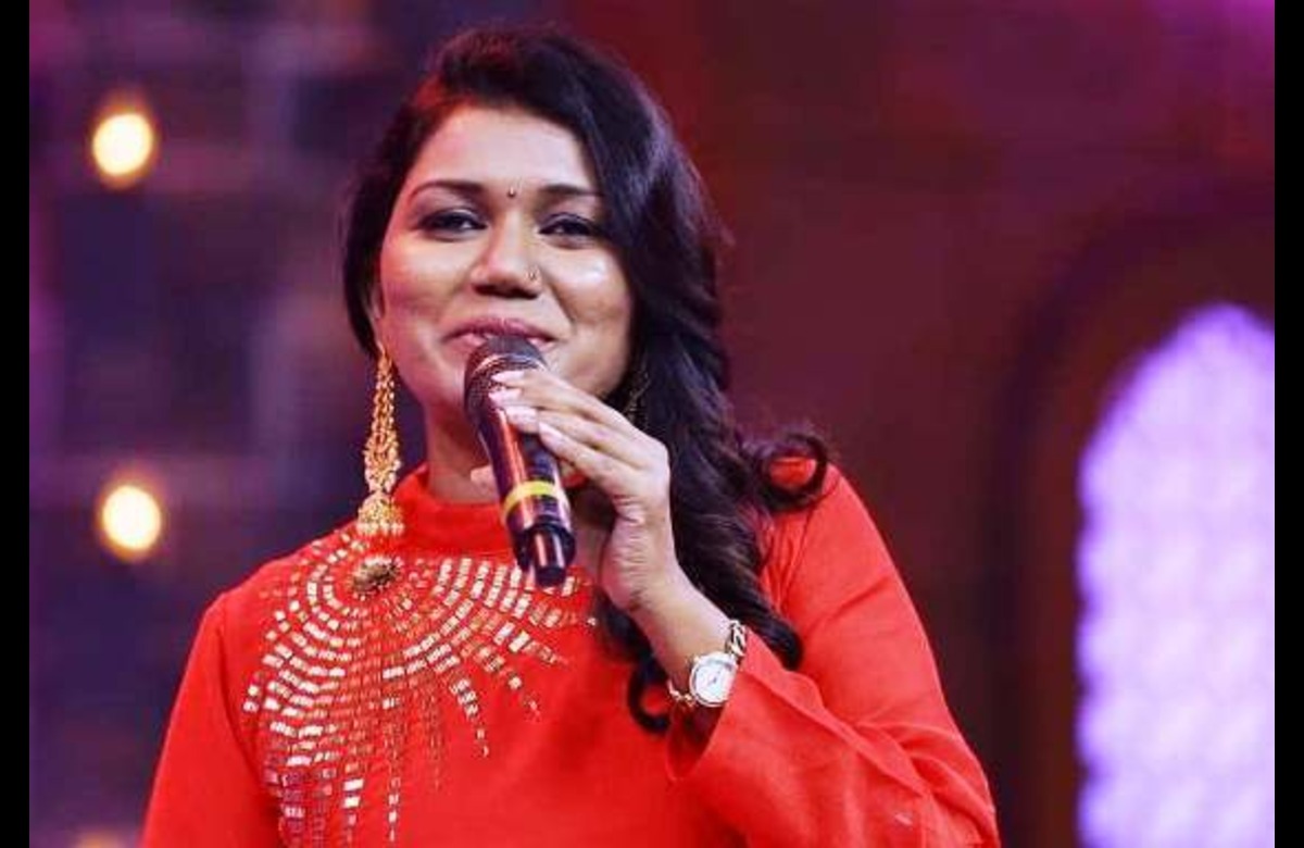 Singer Vaishali Made Music Acadamy