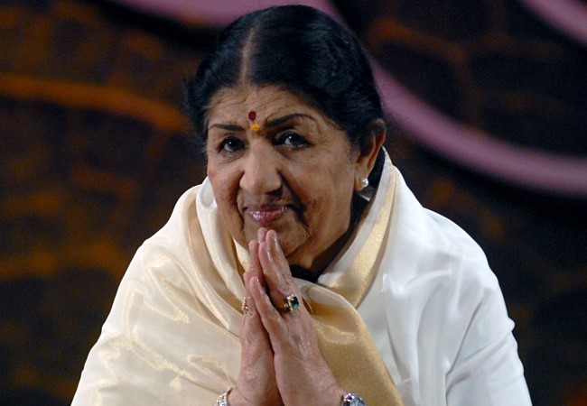  Lata Mangeshkar संगीतविश्वाला पडलेले सुमधुर स्वप्न भारतरत्न लता मंगेशकर