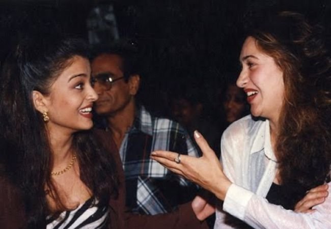 Aishwerya Rai : ऐश्वर्याने नकार दिलेल्या चित्रपटामुळे करिष्मा कपूर झाली सुपरस्टार!