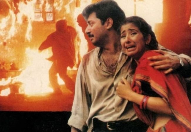 Manisha Koirala :’बॉम्बे’चित्रपटातील ‘ते’ गाणं कसं झालं शुट?