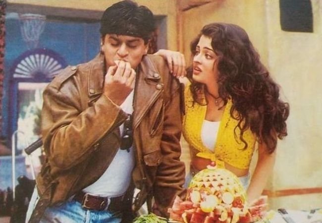 Shah Rukh Khan याच्या जोश चित्रपटाला २५ वर्ष पुर्ण!