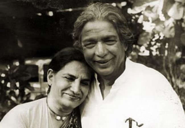 जेव्हा शायर Kaifi Azmi यांनी आपल्या बेगमला रक्ताने पत्र लिहिले होते!
