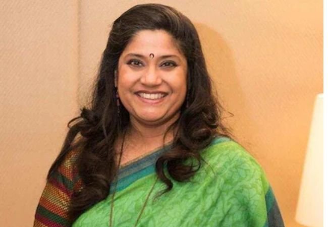 renuka shahane reaction on language