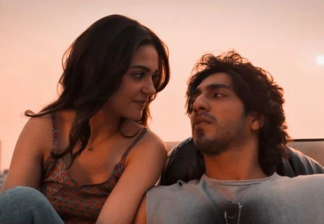 ahaan panday and aneet padda in saiyaara movie