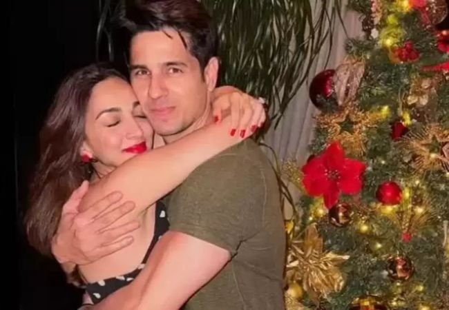 Siddharth-Kiara : चिमुकल्या मल्होत्राचं घरी जंगी स्वागत; समोर आले फोटो…