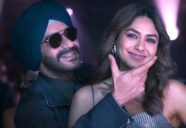  Ajay Devgan : ‘सन ऑफ सरदार २’ मधील आणखी एका गाण्यामुळे अजय झाला ट्रोल!