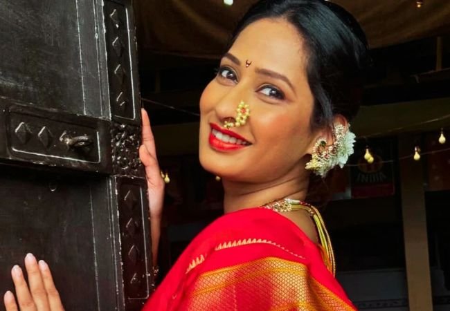 लोकप्रिय अभिनेत्री Priya Marathe हिची कॅन्सरशी झुंज ठरली अपयशी