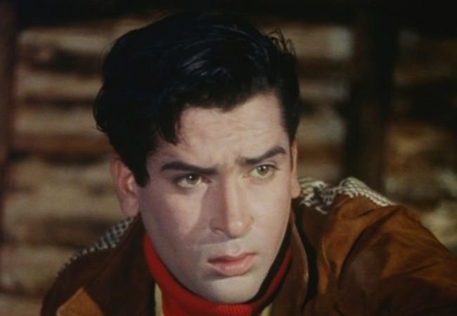 ‘आवाज दे के हमे तुम बुलाओ…..’ हे गाणे Shammi Kapoor यांना आधी का आवडले नव्हते?