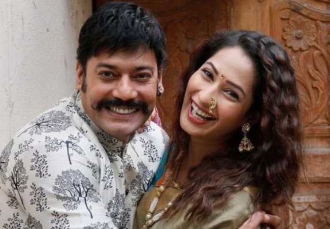 Priya Marathe आणि Shantanu Moghe ची साधी पण क्युट लव्हस्टोरी!