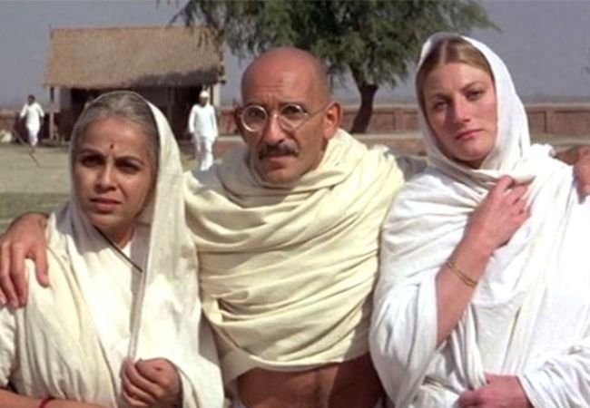  सर रिचर्ड अ‍ॅटेनबरो यांच्या ‘गांधी’ चित्रपटात Rohini Hattangadi यांना कस्तुरबाची भूमिका कशी मिळाली?