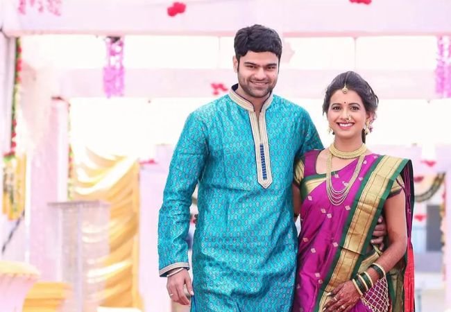 mayuri wagh and piyush ranade