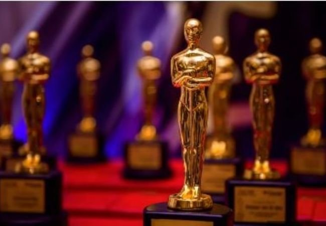  एकेकाळी Oscars मध्ये पोहोचला होता, आता चालवतो रिक्षा!