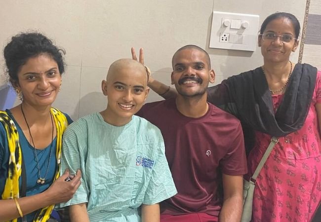 Aaksh Narayankar-Anjali Shinde : मरणाच्या दारातून आलेल्या महाराष्ट्रातल्या रिलकपलची रिअल स्टोरी झळकणार मोठ्या पडद्यावर!