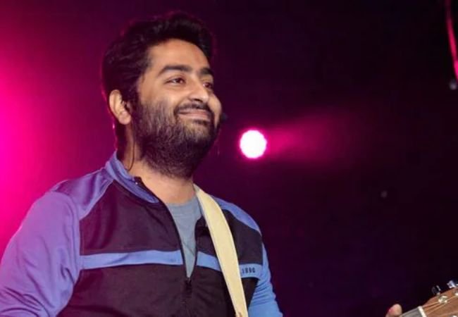  थांबणं Arijit Singh याचं….