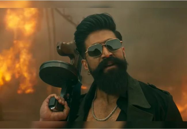  रॉकिंग स्टार यशने चाहत्यांना दिलं सरप्राईज! Toxicचा अंगावर शहारे आणणारा टीझर प्रदर्शित