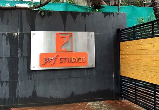  Yashraj Studio, टेक्नॉसॅव्ही आणि फोकस्ड